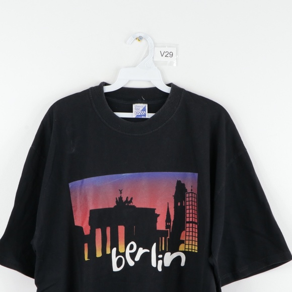 Vintage 90s Berlin Germany Brandenberg Gate Shirt - Picture 2 of 9